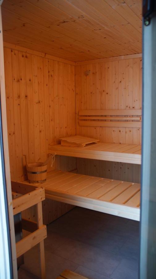 Frickenhausen  Ferienwohnung Burgblick Im Neuffener Tal Mit Sauna Und Wallbox מראה חיצוני תמונה